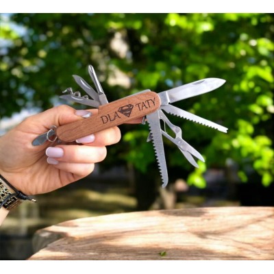 Nóż turystyczny dla Super Taty