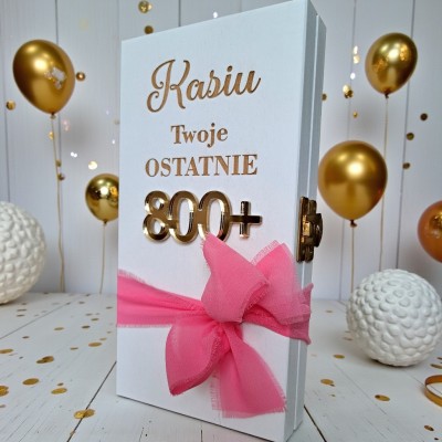 Białe Drewniane pudełko na pieniądze 18 urodziny Twoje Ostatnie 800+